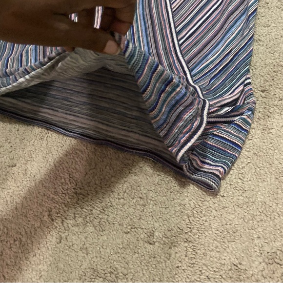 Jessica Simpson Nursing Shirt Size Large - Picture 7 of 11